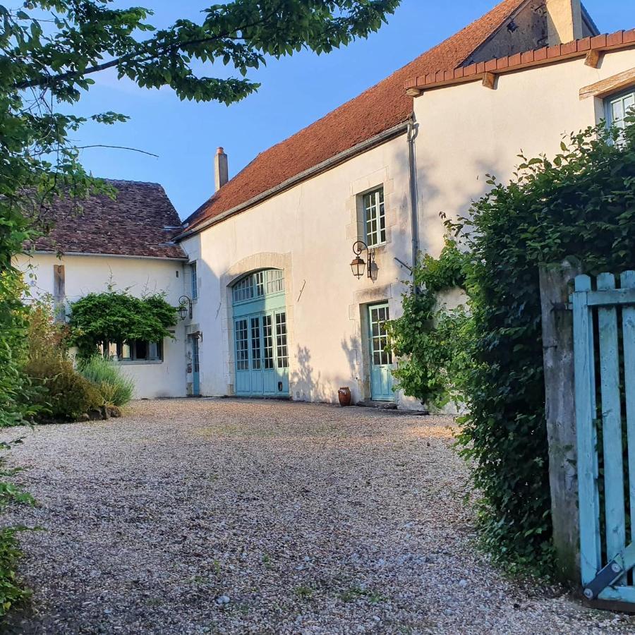 Ferme Equestre & Chambres D'Hotes Gateau Stables Proche Guedelon Saint-Amand-en-Puisaye Екстериор снимка